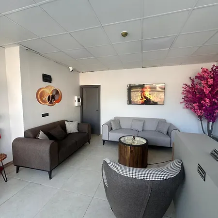 Hotel Avka Palace *
